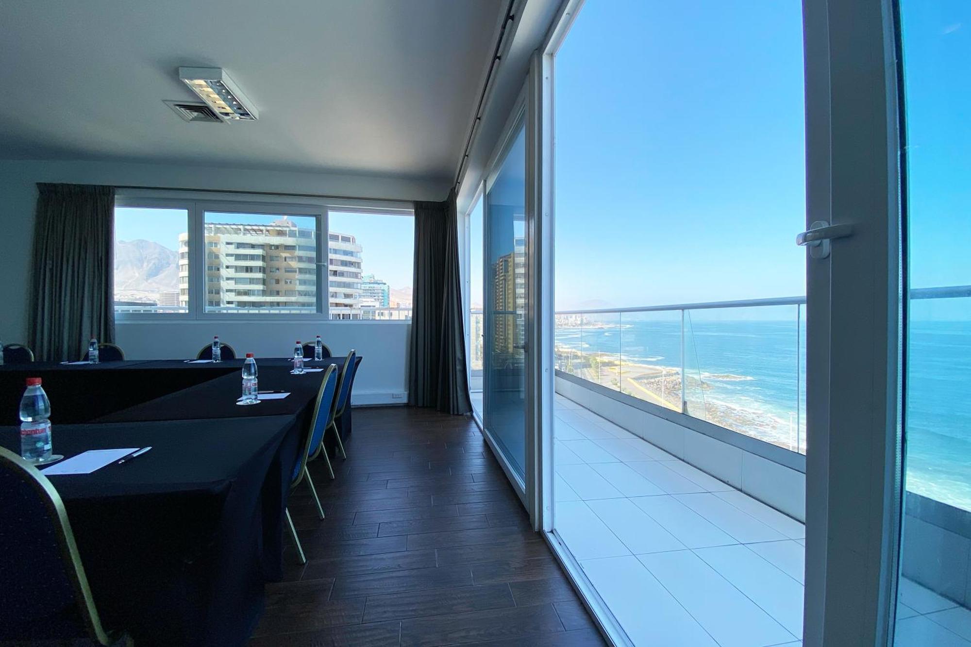 Wyndham Garden Antofagasta Pettra Hotel Bagian luar foto