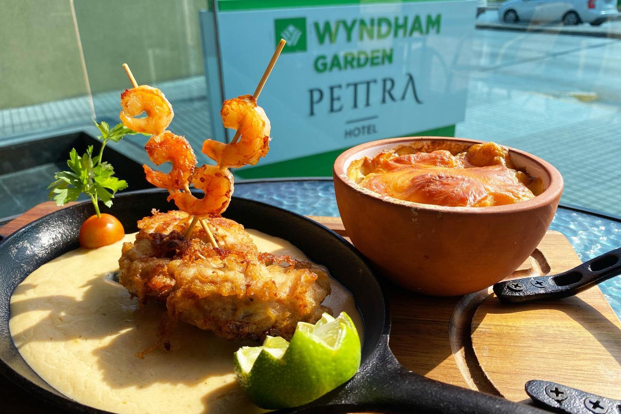Wyndham Garden Antofagasta Pettra Hotel Bagian luar foto
